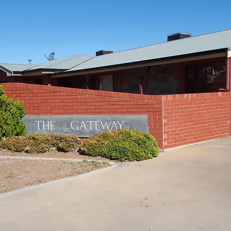 Gateway Motor Inn - Self Check-In Broken Hill Bagian luar foto